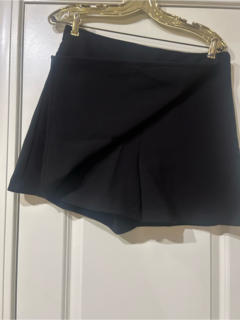 Nine West Black Mini Skirt with A-Line Silhouette - Picture 2 of 6
